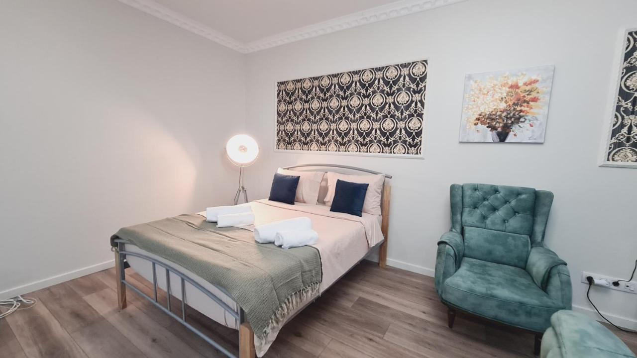 Appartamento 5* Luxury Near Avram Iancu Sq New. Private Parking Cluj-Napoca Esterno foto