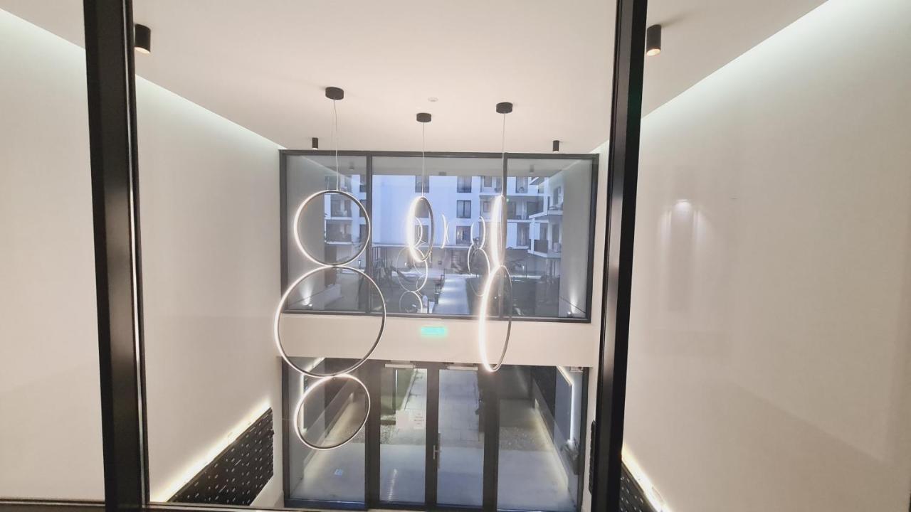 Appartamento 5* Luxury Near Avram Iancu Sq New. Private Parking Cluj-Napoca Esterno foto