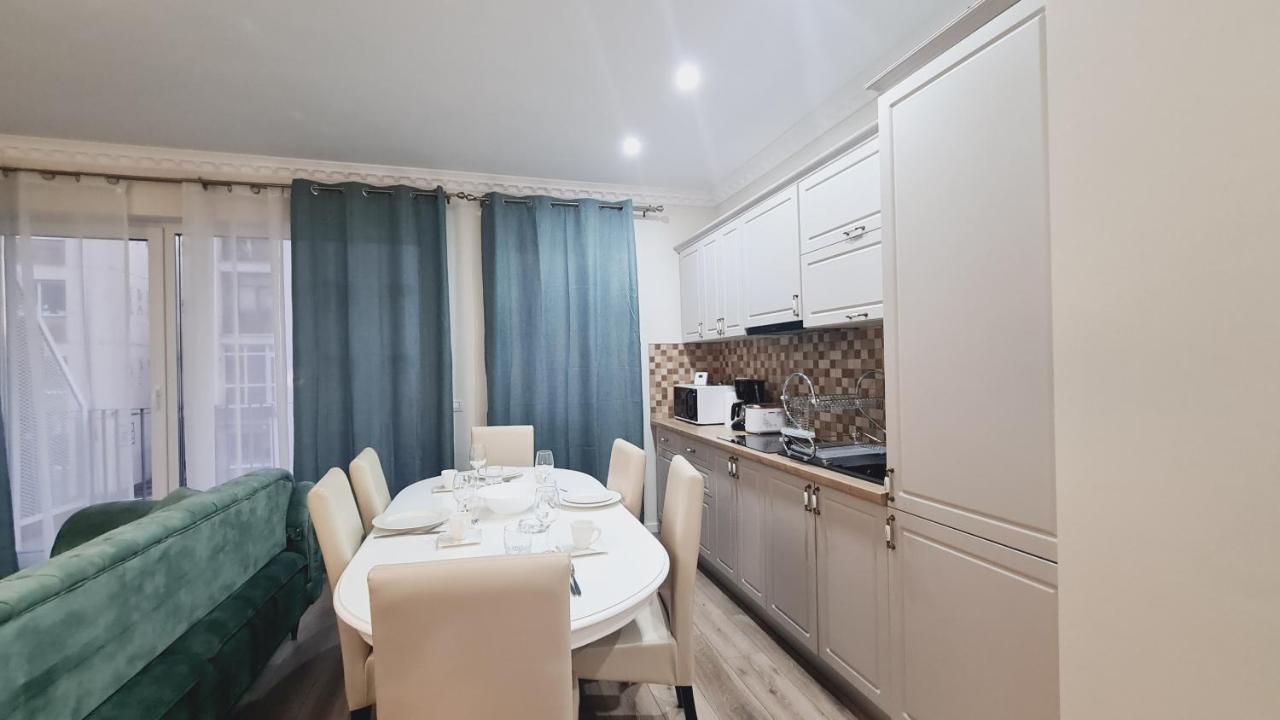 Appartamento 5* Luxury Near Avram Iancu Sq New. Private Parking Cluj-Napoca Esterno foto