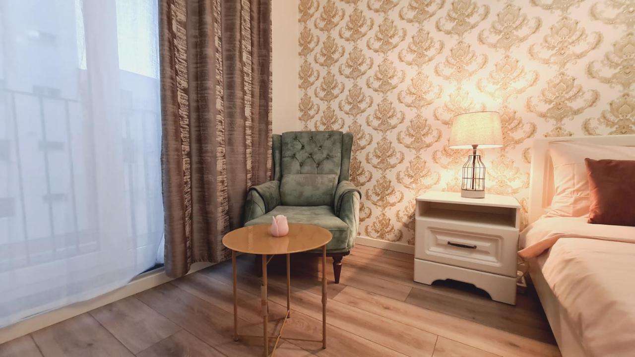 Appartamento 5* Luxury Near Avram Iancu Sq New. Private Parking Cluj-Napoca Esterno foto